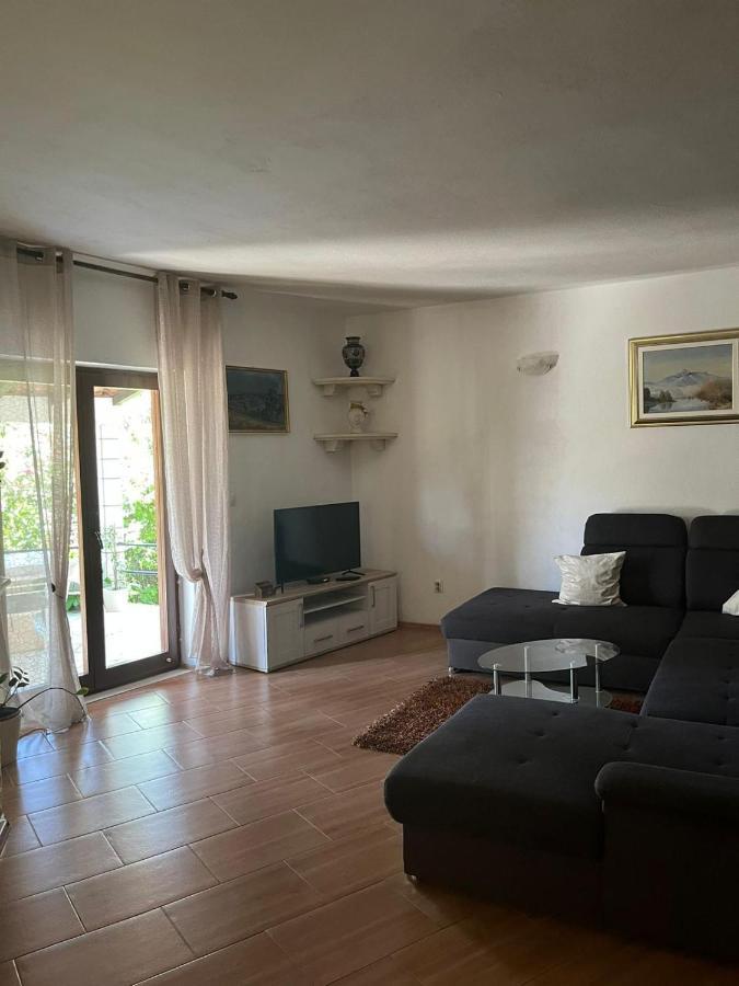 Apartament Sunset By The Sea Splitska Zewnętrze zdjęcie