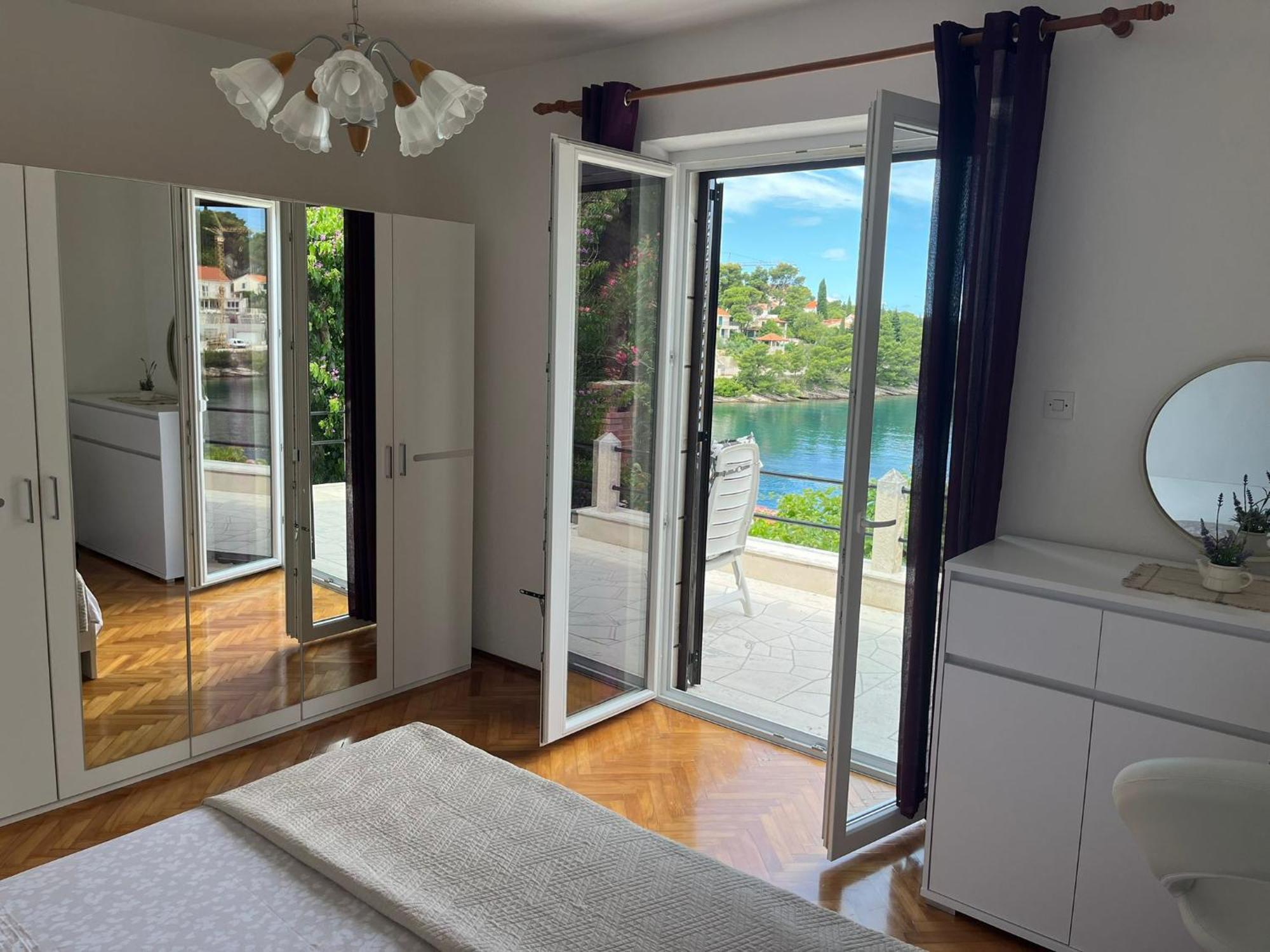 Apartament Sunset By The Sea Splitska Zewnętrze zdjęcie
